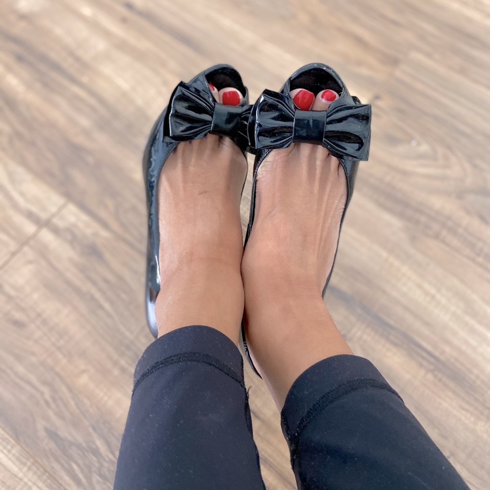 Ann Taylor Loft black peep toe pumps